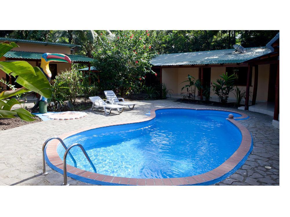 Hotel Caribbean Coconut Cahuita Buitenkant foto