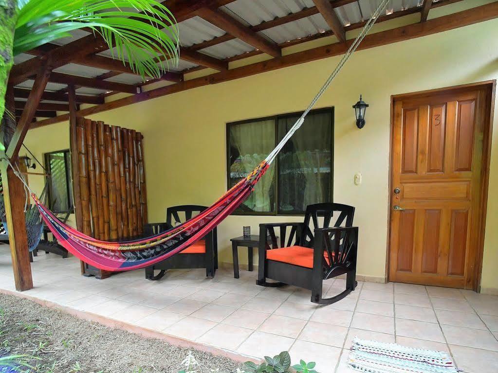 Hotel Caribbean Coconut Cahuita Buitenkant foto