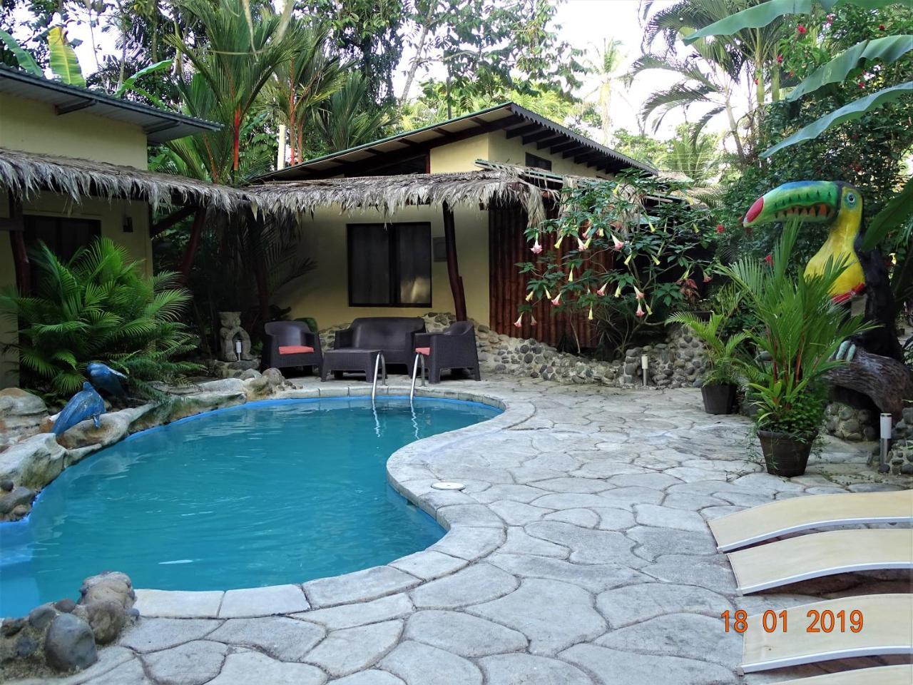 Hotel Caribbean Coconut Cahuita Buitenkant foto