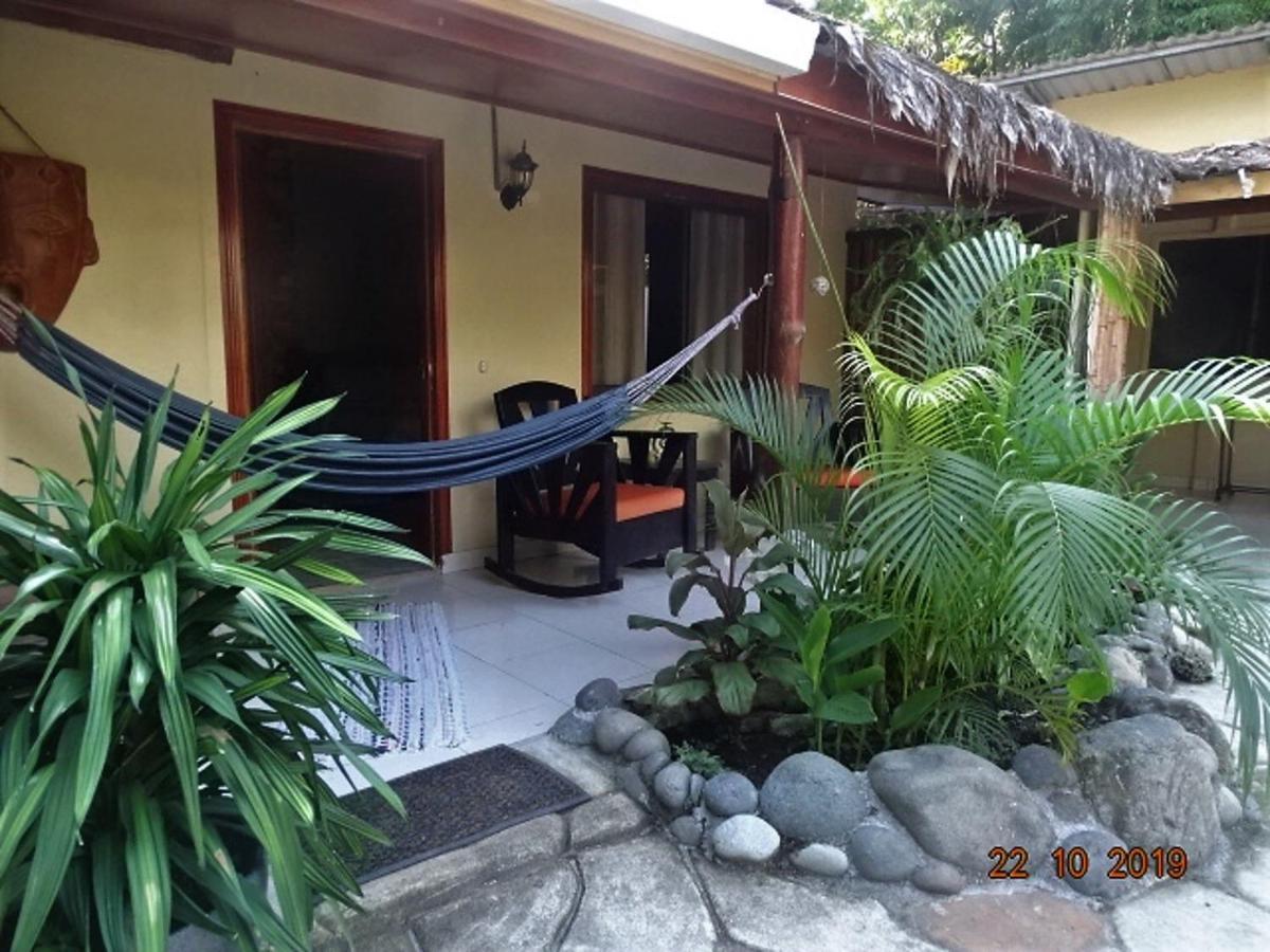 Hotel Caribbean Coconut Cahuita Buitenkant foto